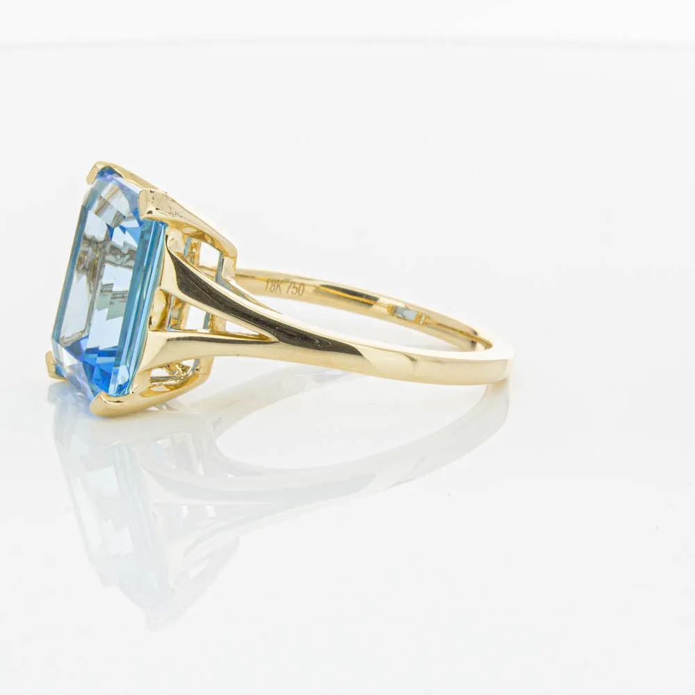 14ct Yellow Gold 6.24ct Blue Topaz Juliet Ring