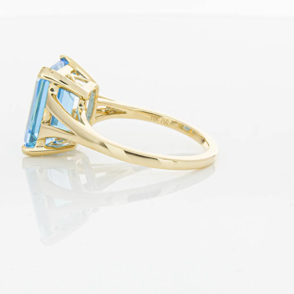 14ct Yellow Gold 6.24ct Blue Topaz Juliet Ring