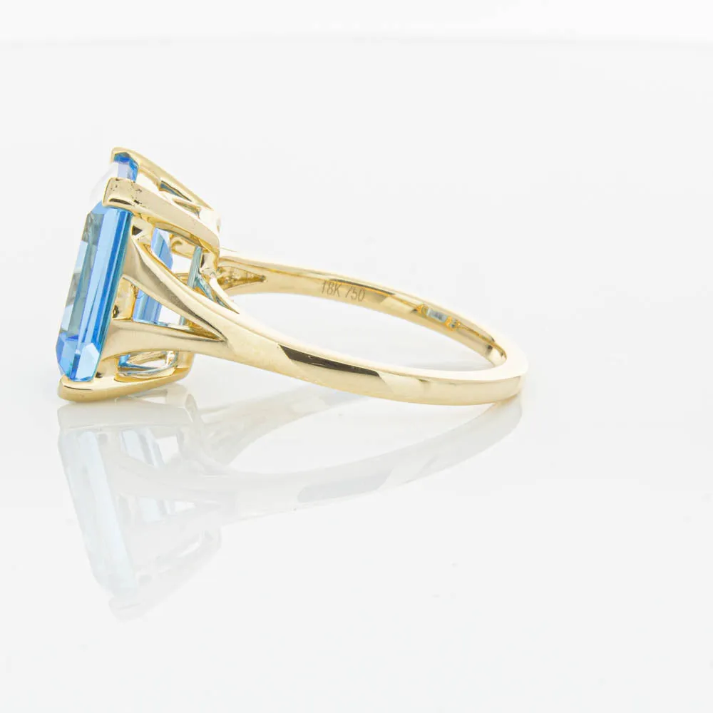 14ct Yellow Gold 6.24ct Blue Topaz Juliet Ring