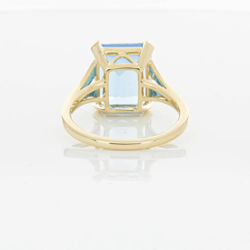 14ct Yellow Gold 6.24ct Blue Topaz Juliet Ring