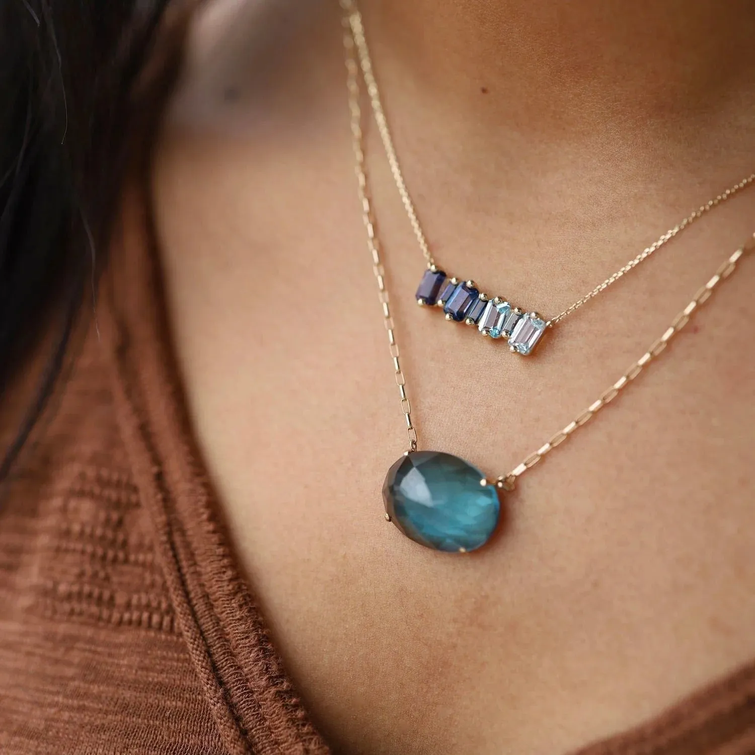14K YELLOW GOLD BLUE TOPAZ FIRECRACKER NECKLACE