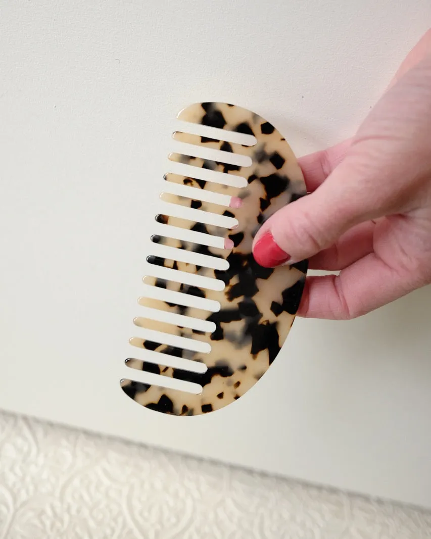 Acetate Comb, Half Moon