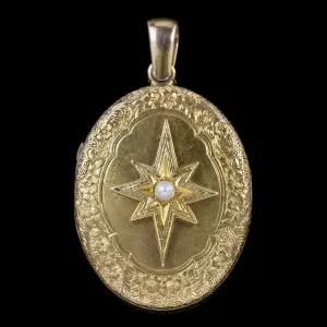 Antique Victorian Star Locket Pearl 18Ct Gold Lucky Clover Circa 1880