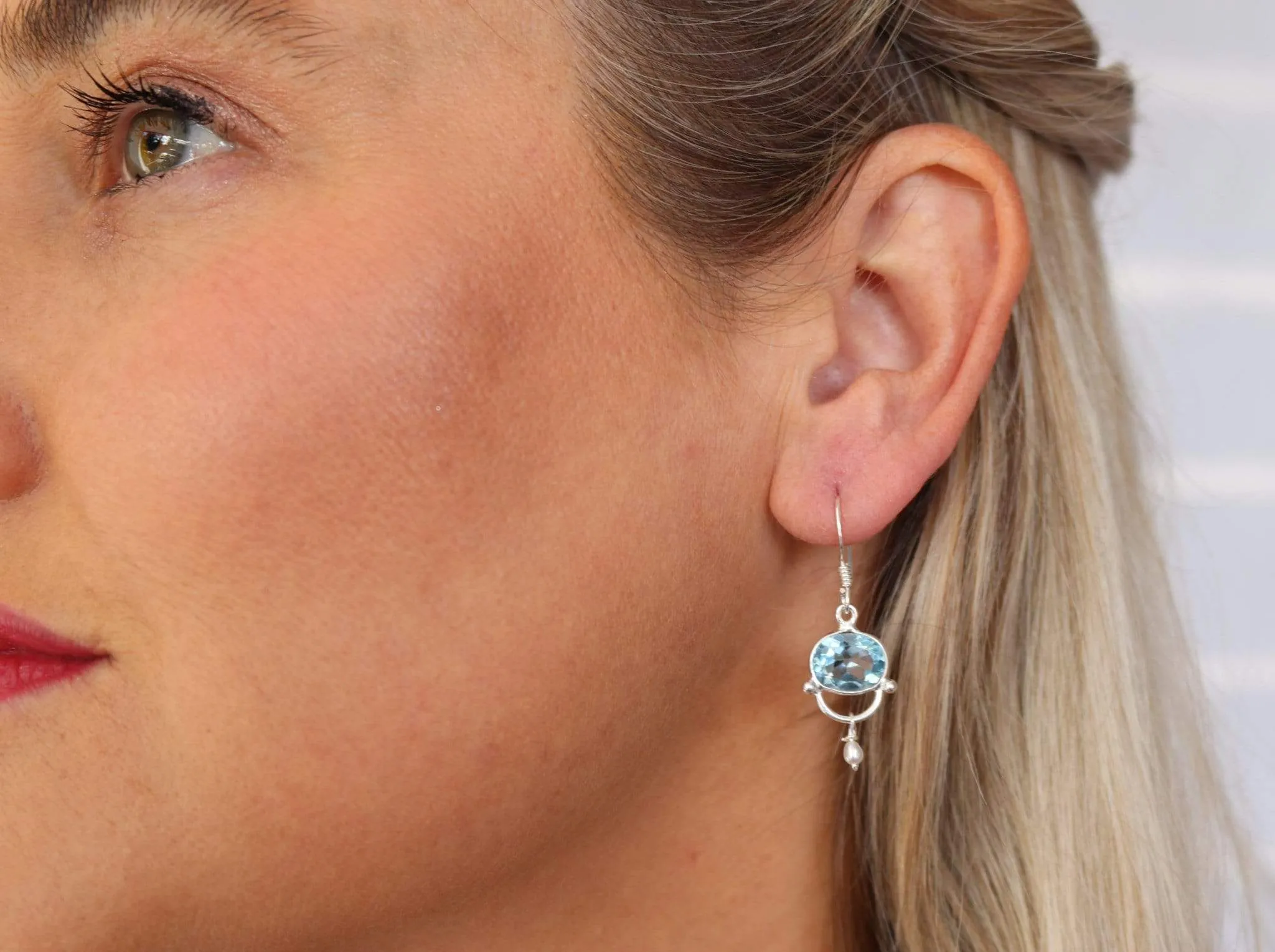 Aquamarine and Pearl Elegant Earrings