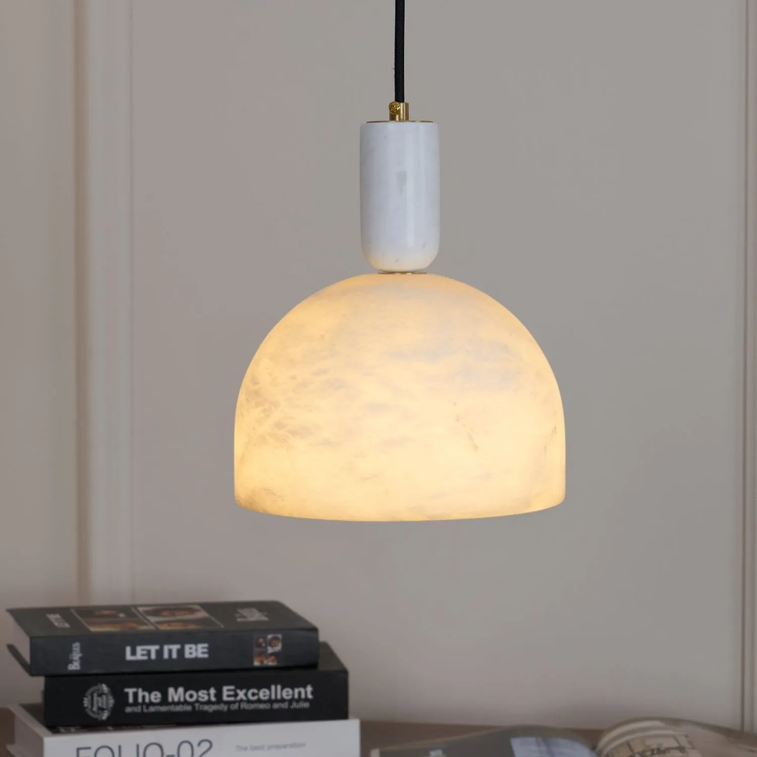 Blair Alabaster Pendant Light