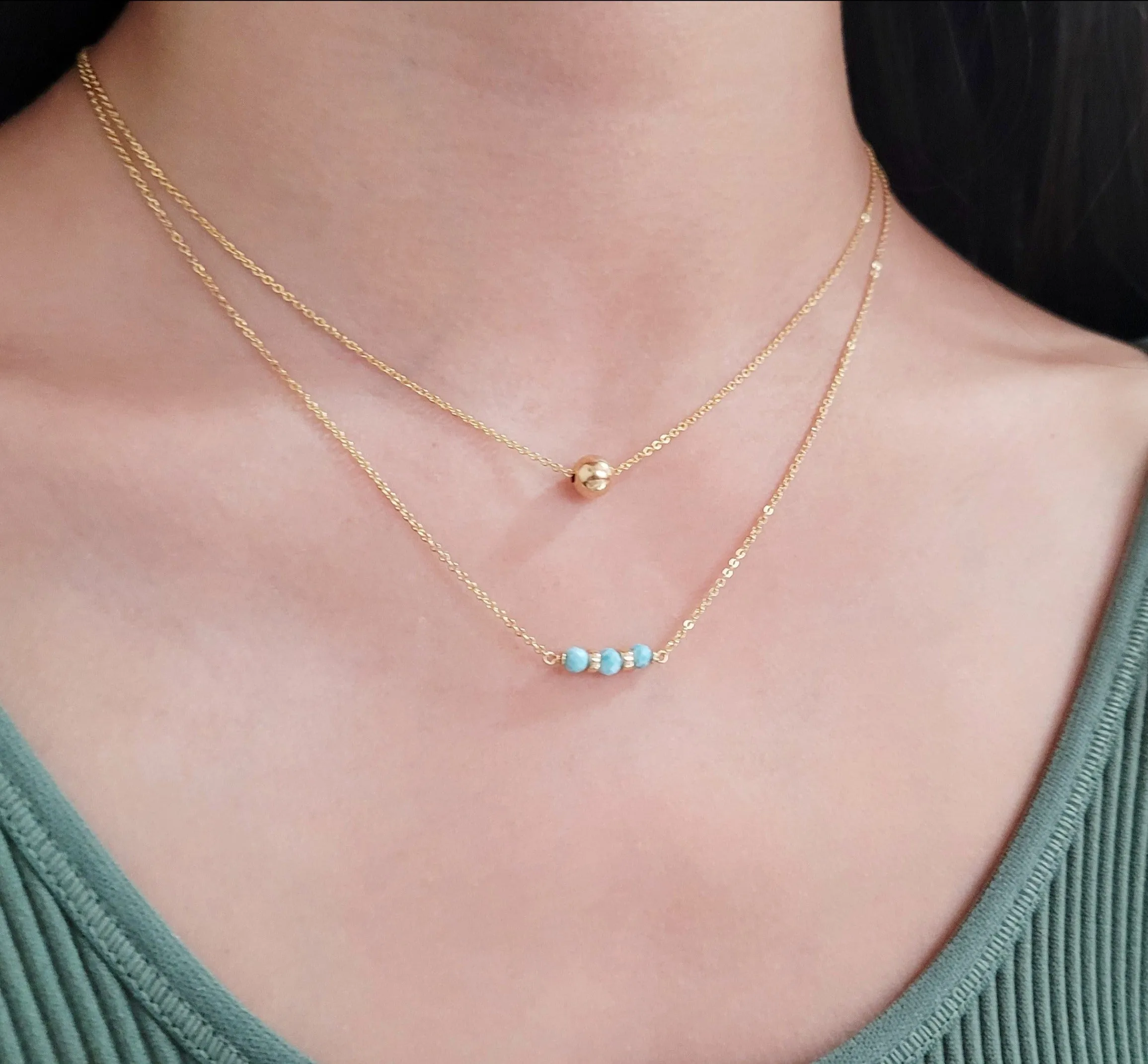 Dainty Floating Gold Ball Necklace
