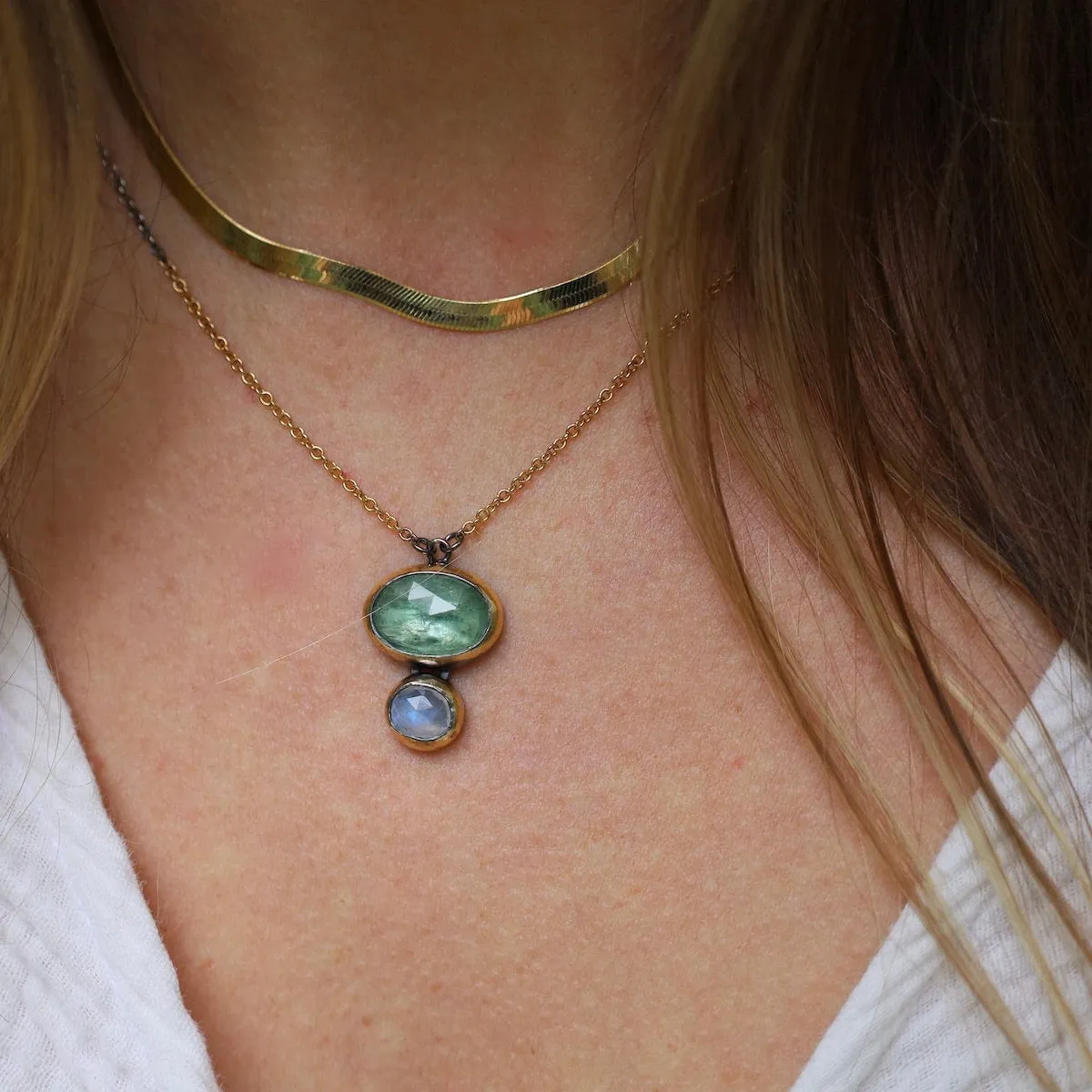 Green Kyanite & Moonstone Double Rim Necklace