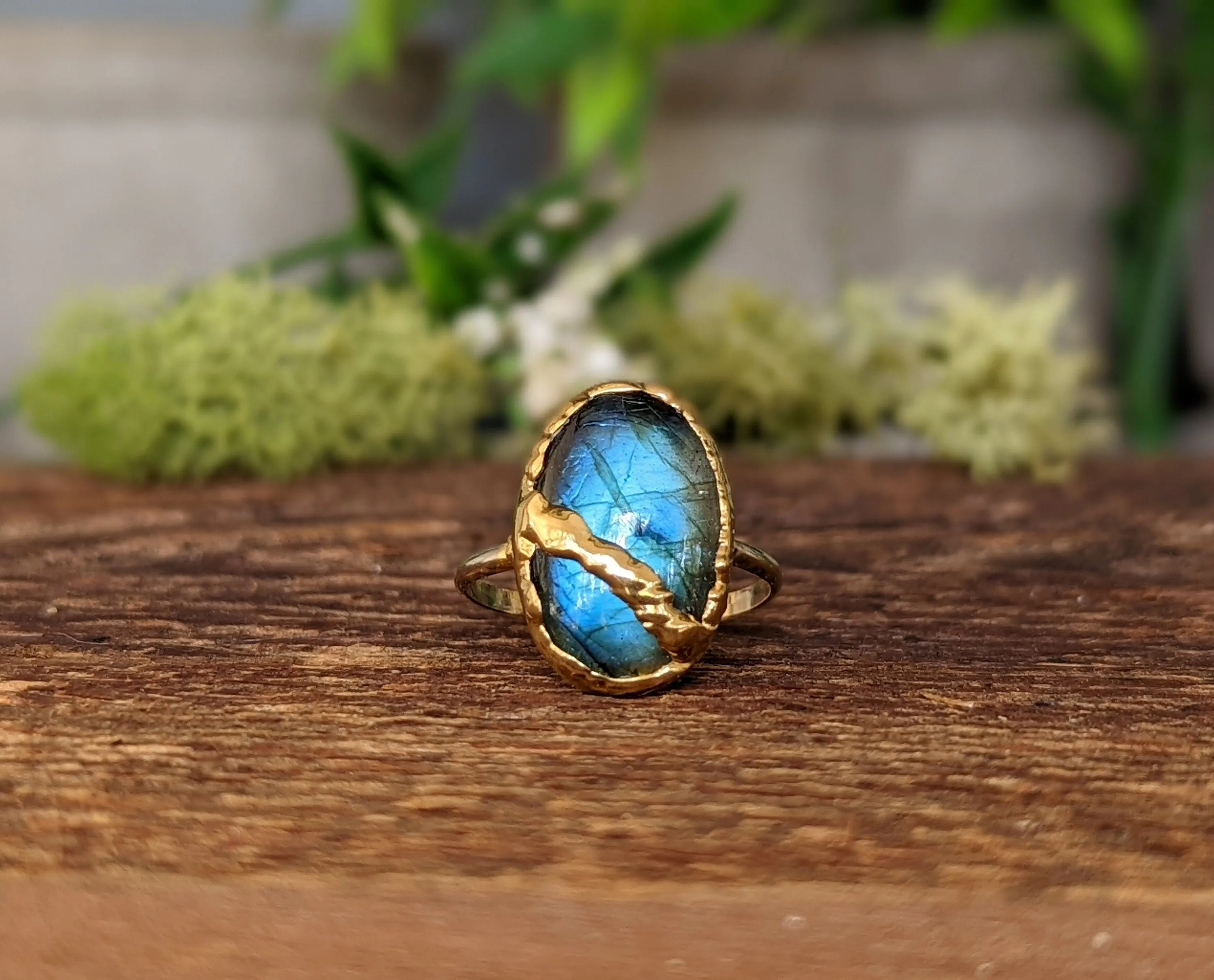 Labradorite Kintsugi ring