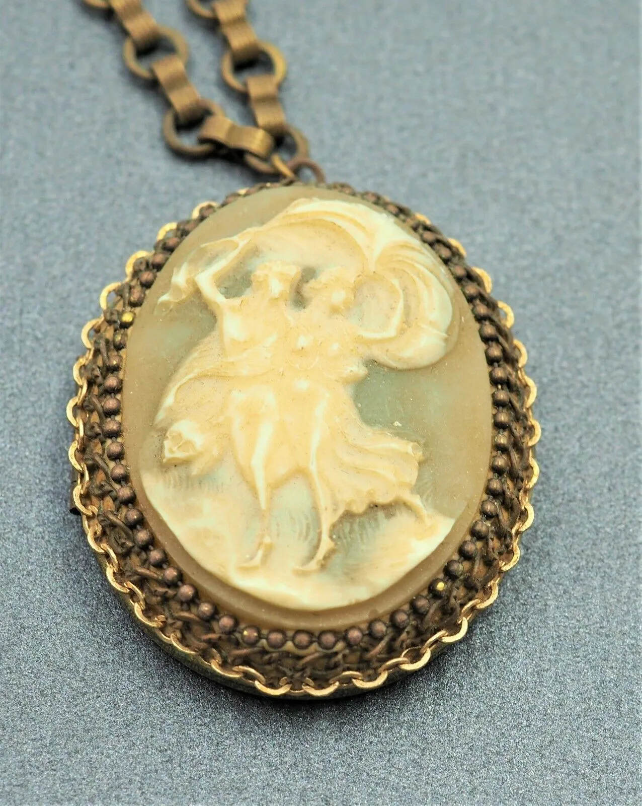 Moulded Resin Cameo Locket Necklace