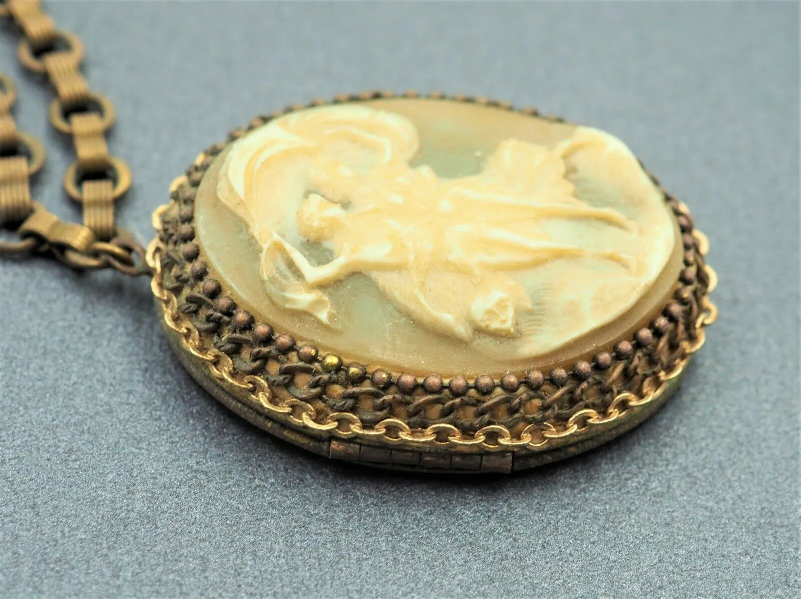 Moulded Resin Cameo Locket Necklace