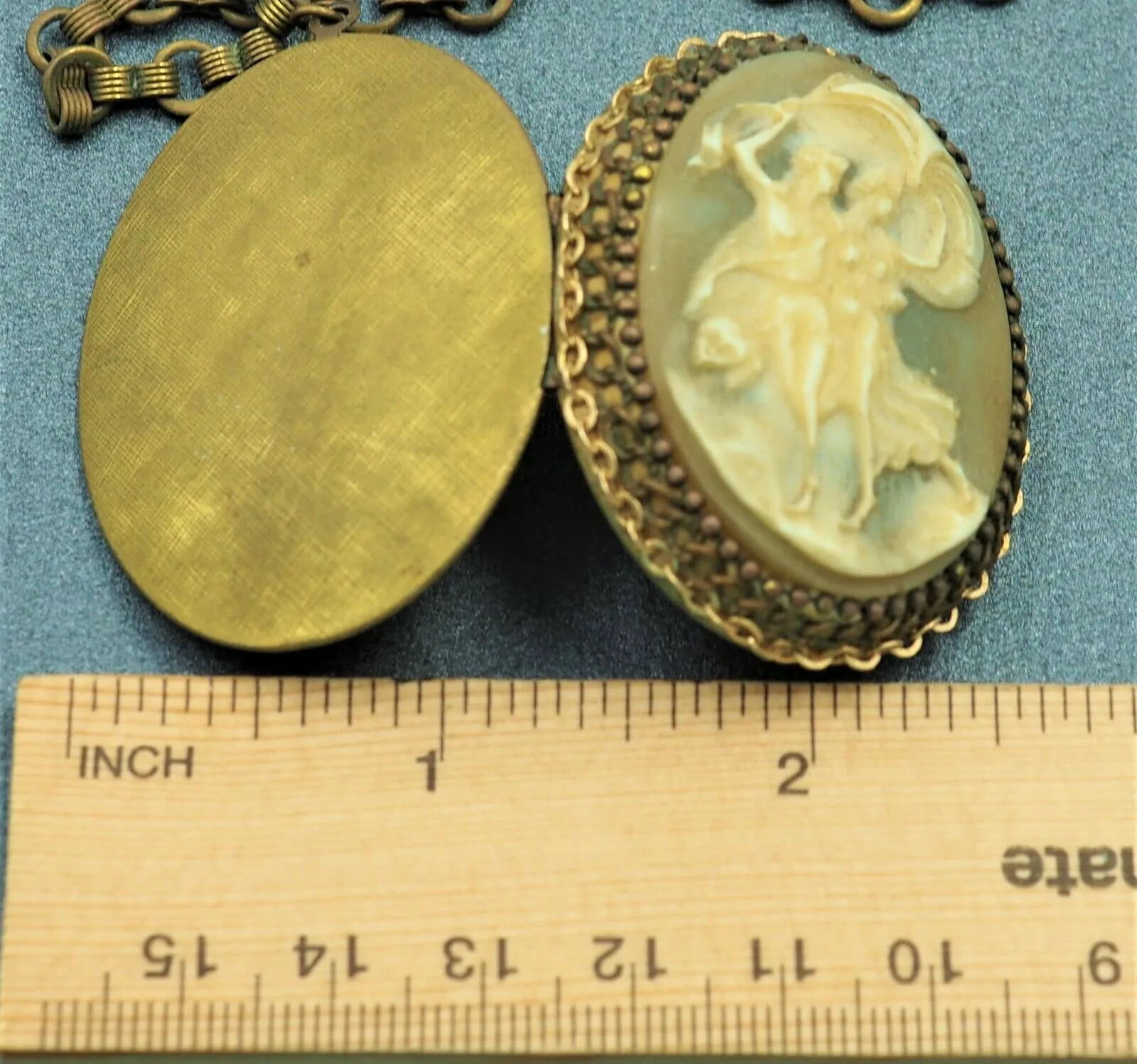 Moulded Resin Cameo Locket Necklace