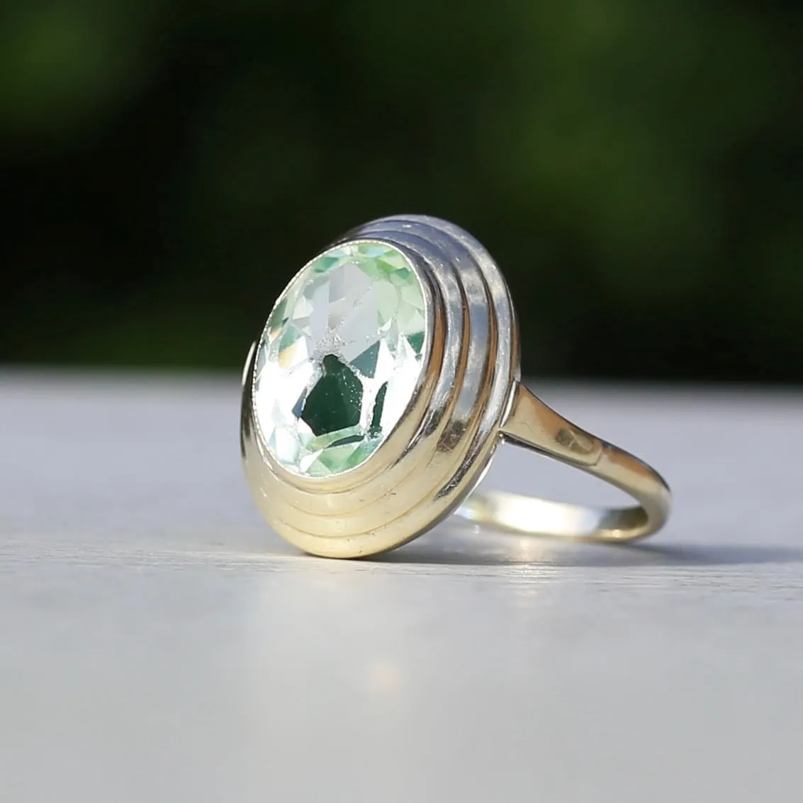 Oval Fancy Cut Uranium Glass Ring, 14ct Yellow Gold, size O1/2 or 7.5