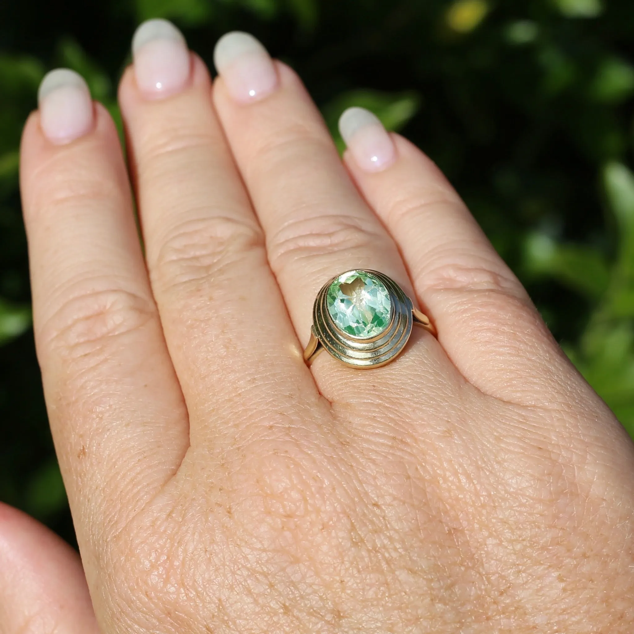 Oval Fancy Cut Uranium Glass Ring, 14ct Yellow Gold, size O1/2 or 7.5