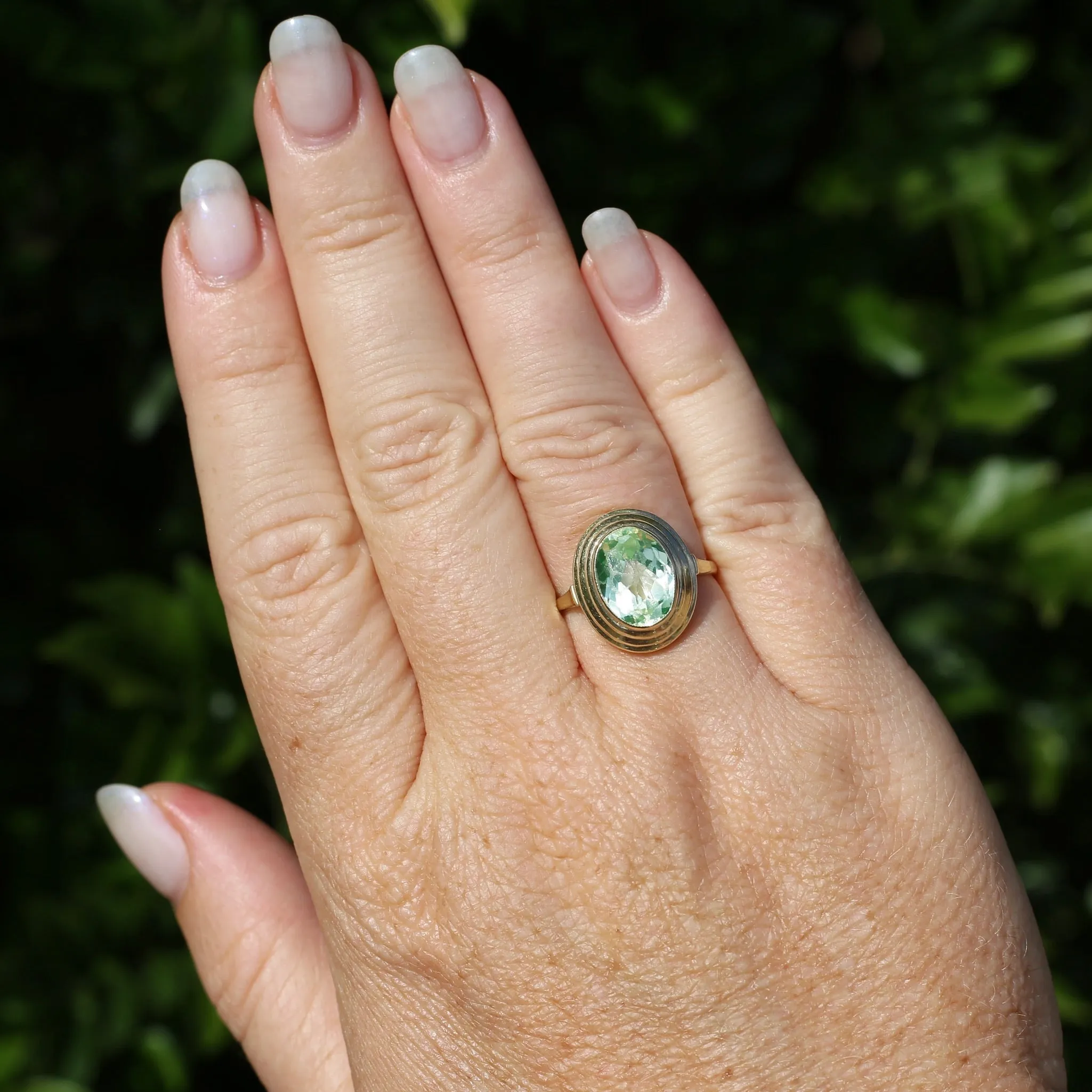 Oval Fancy Cut Uranium Glass Ring, 14ct Yellow Gold, size O1/2 or 7.5