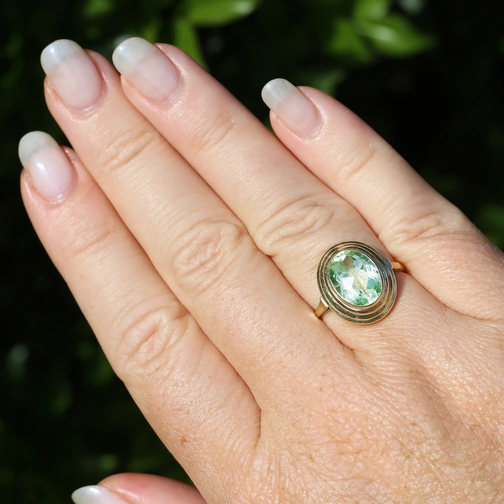 Oval Fancy Cut Uranium Glass Ring, 14ct Yellow Gold, size O1/2 or 7.5