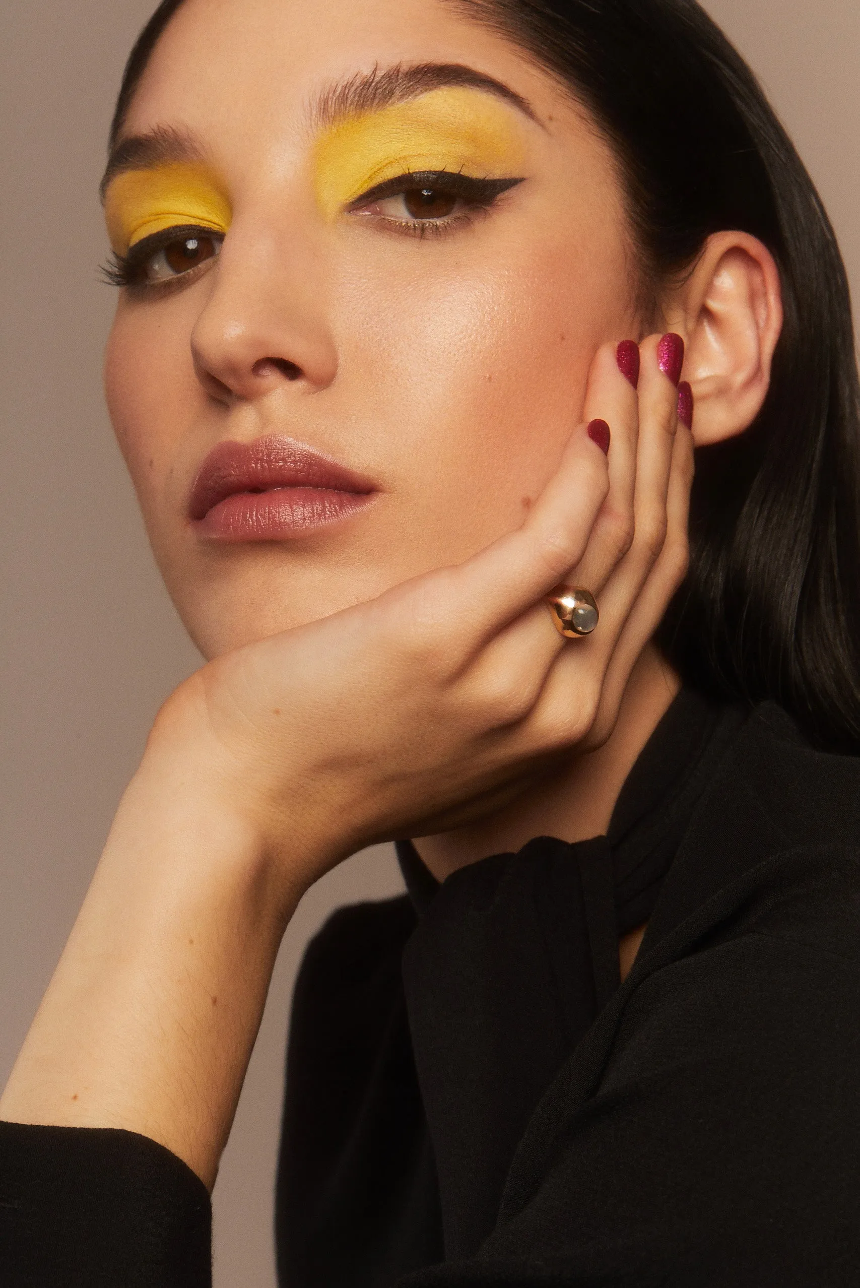 Palatial Ring in 14k