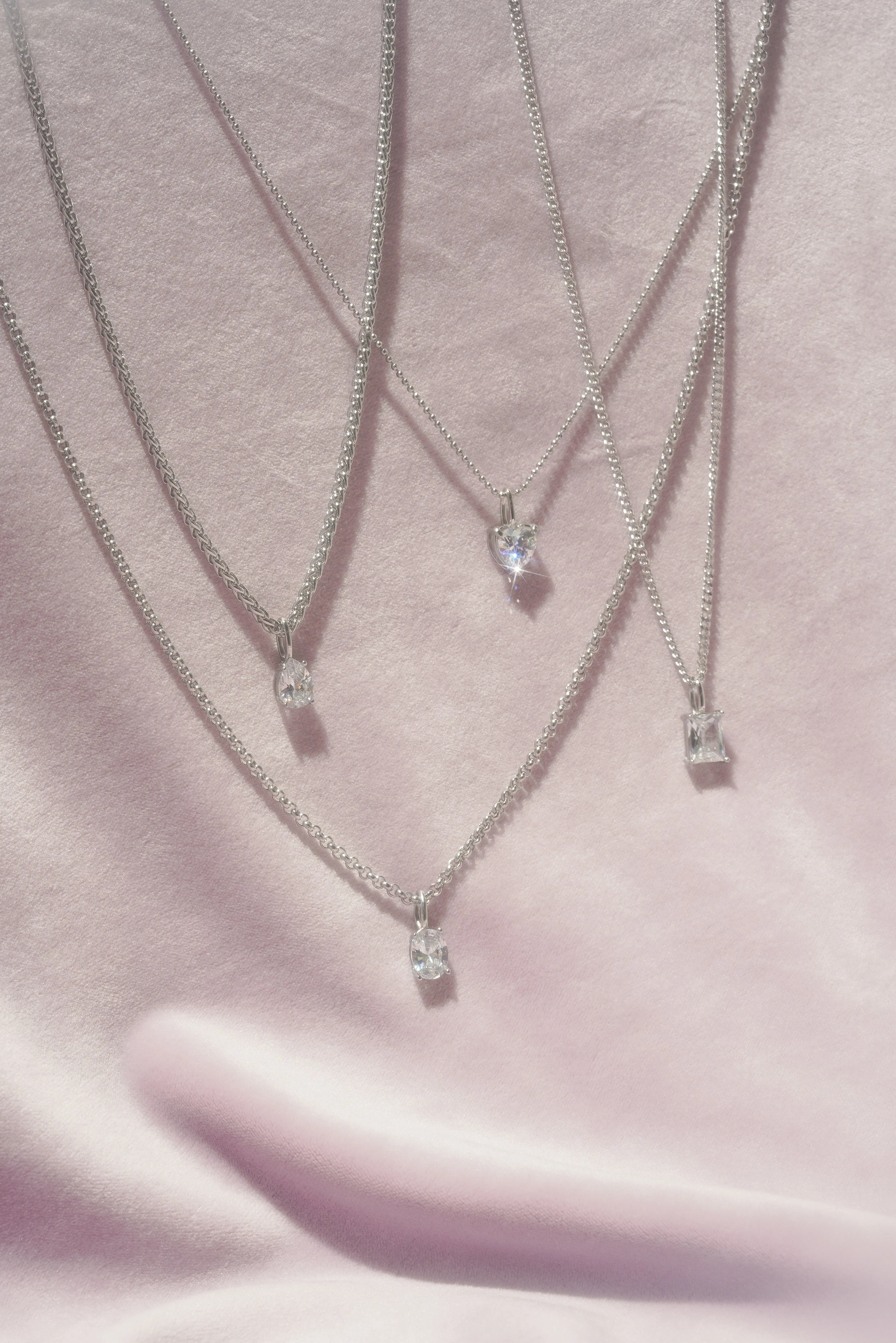Rectangle Pronged Pendant - (Single)