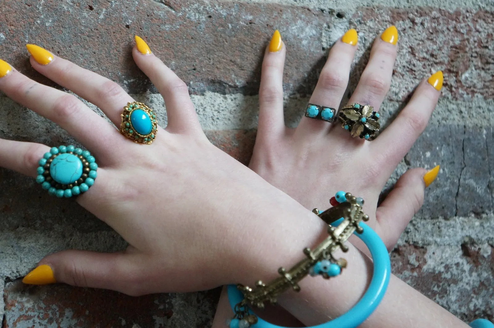 Turquoise Blue Rocks Floral Cocktail Ring Vintage Jewelry
