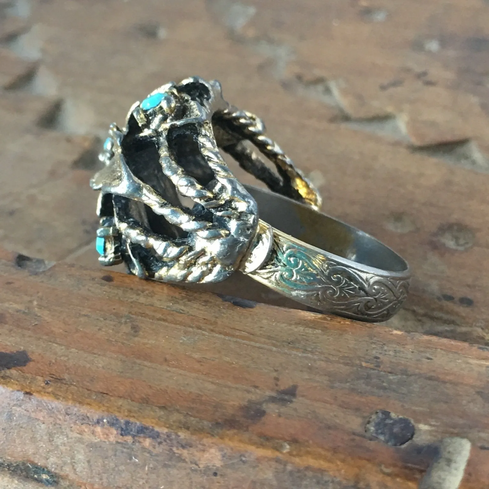 Turquoise Blue Rocks Floral Cocktail Ring Vintage Jewelry