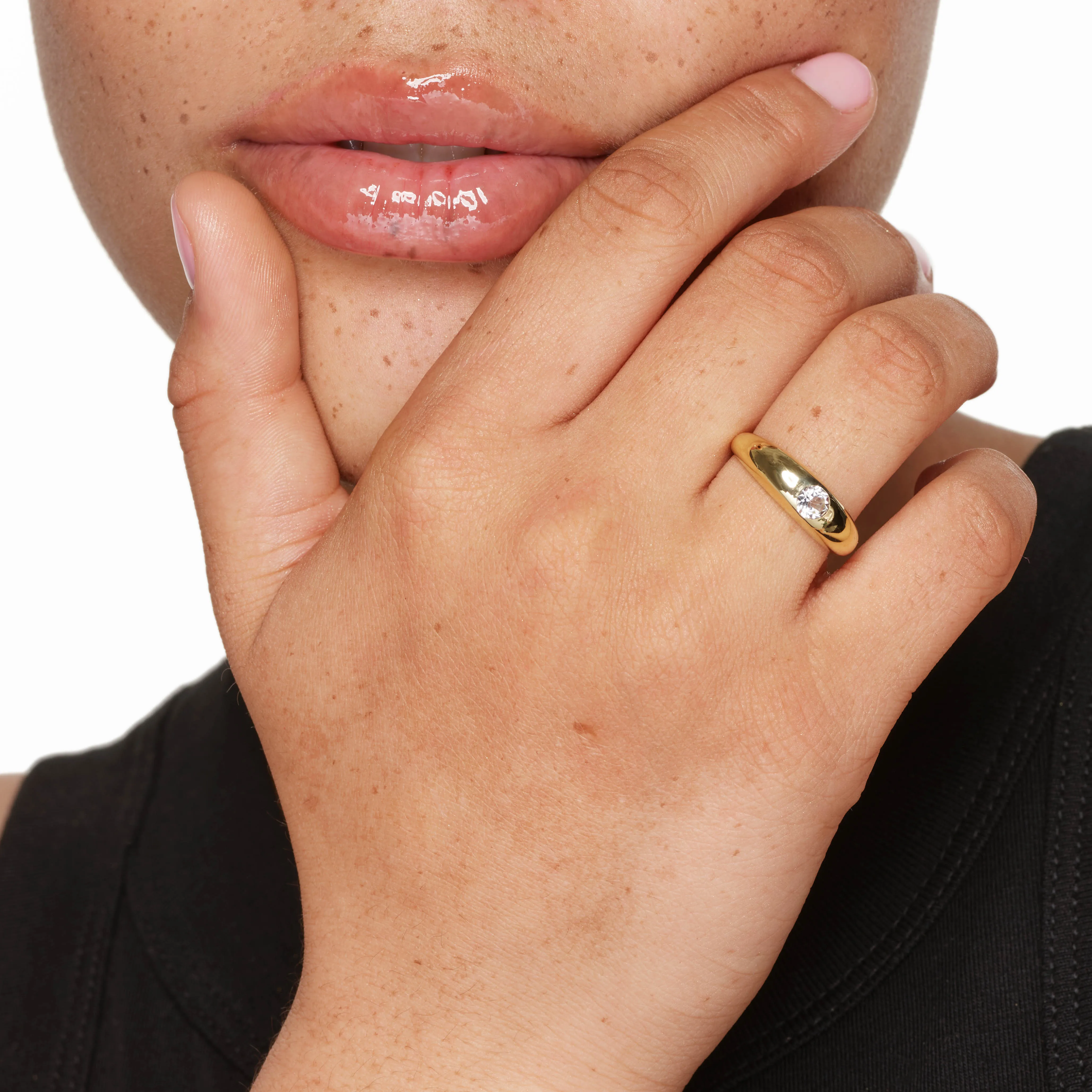 White Topaz Round Curve Pinky Ring in Gold